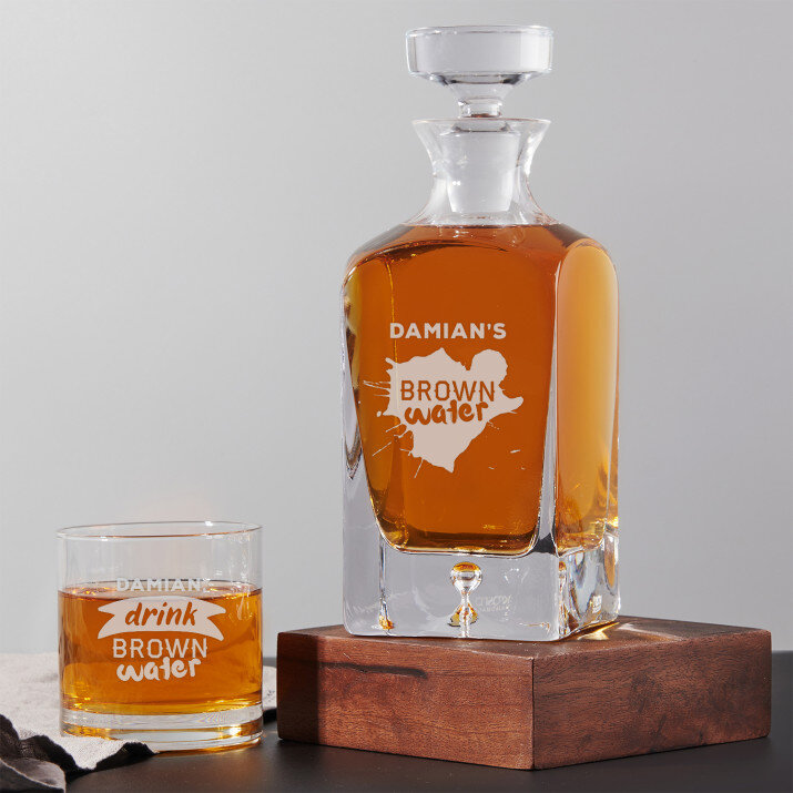Brown Water - Sada gravírovanej karafy a pohárov na whisky