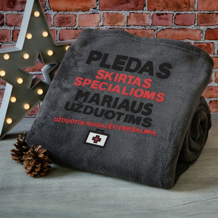 Pre špeciálne úlohy - Deka s výšivkou 