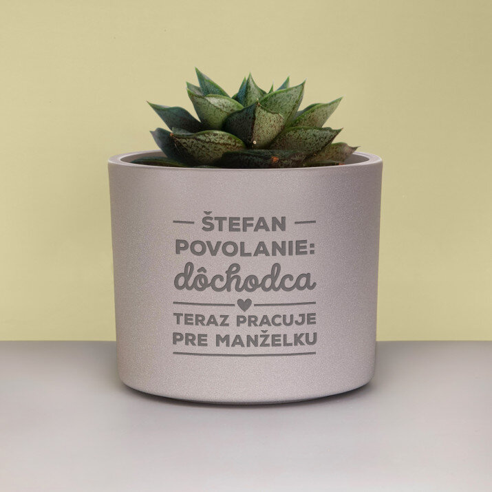 dôchodca - Kryt na kvetináč