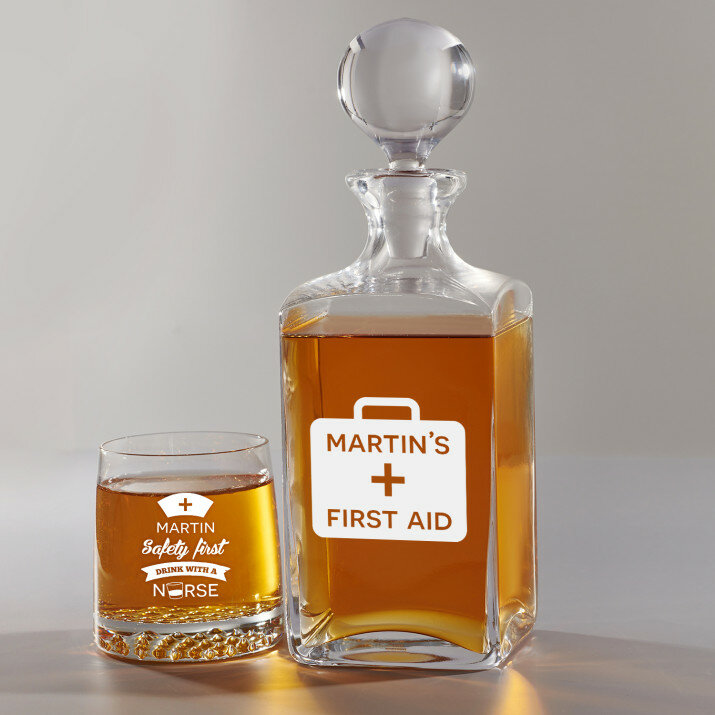 First Aid - Sada gravírovanej karafy a pohárov na whisky