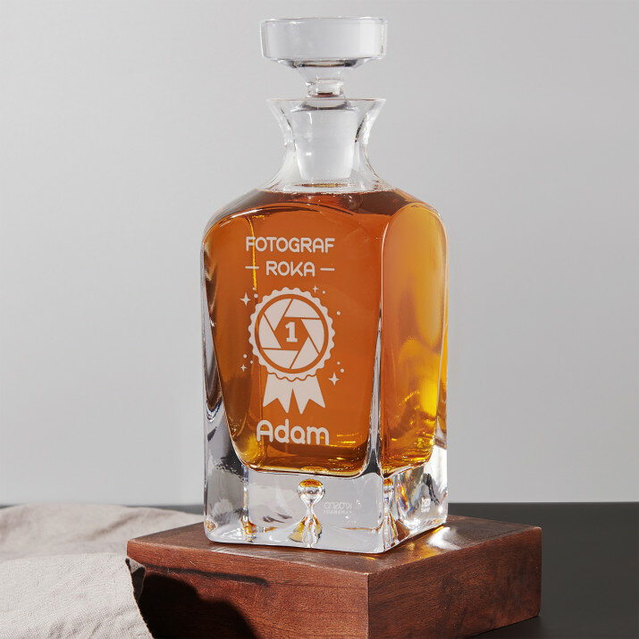 Fotograf roka - Karafa na whisky Fotograf roka - Karafa na whisky
