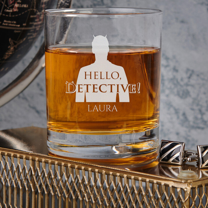 Hello detective - Pohár na whisky