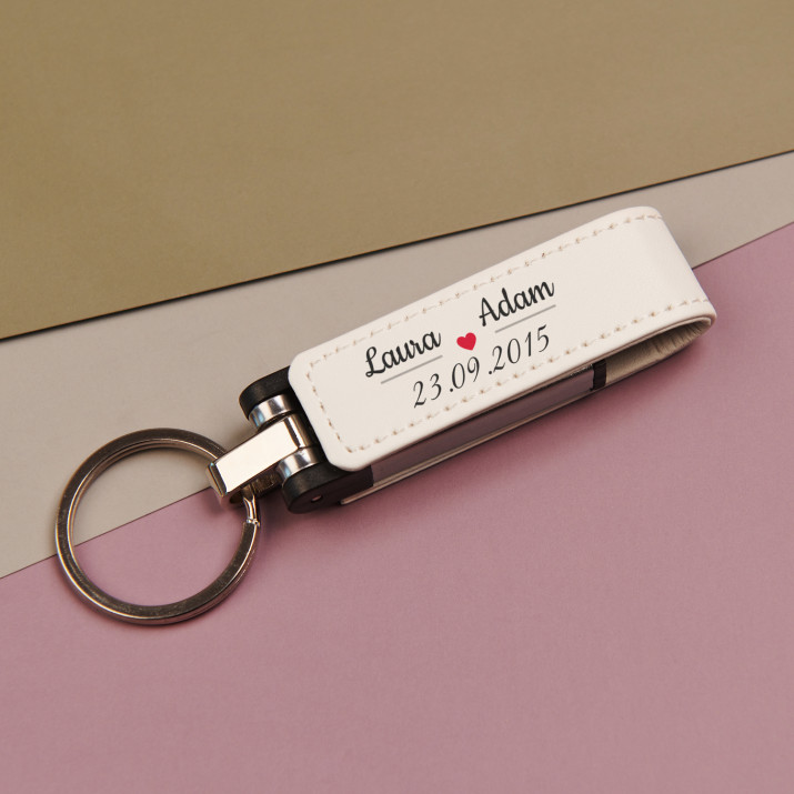 Mená Dátum - USB kľúč v koži