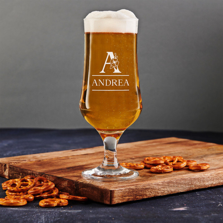 Iniciála meno floral - Pohár na pivo na stopke