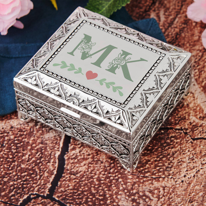 Iniciály floral - Postříbřená šperkovnica