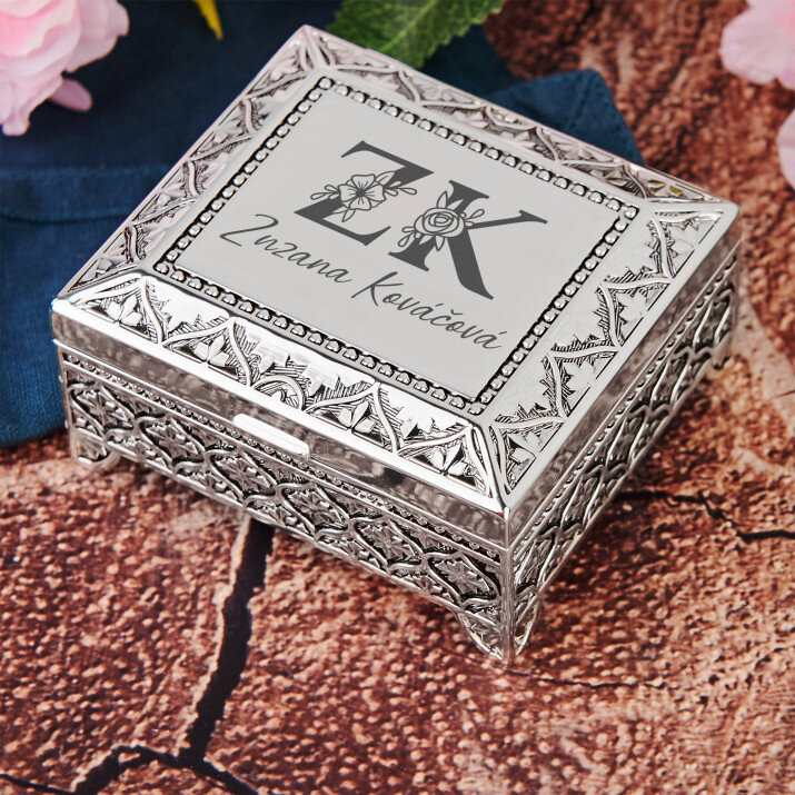 Iniciály meno priezvisko floral - Postříbřená šperkovnica