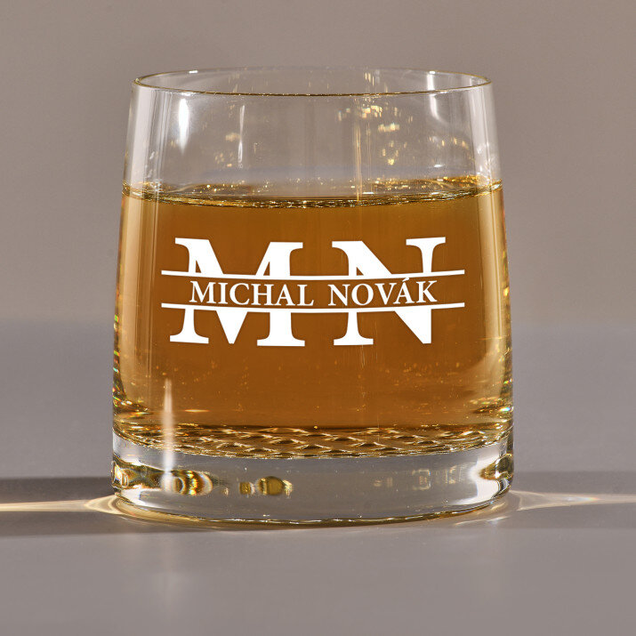 Iniciály s menom a priezviskom - Pohár na whisky