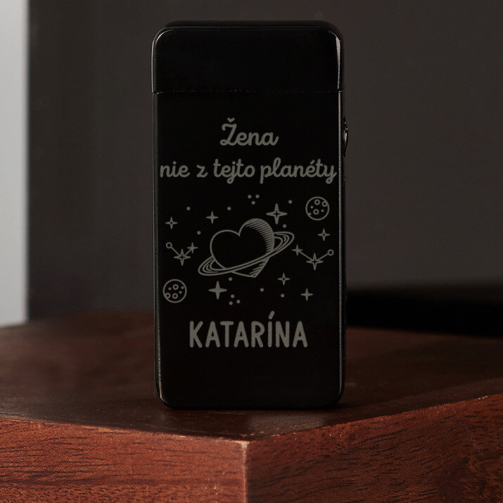 Žena nie z tejto planéty - Plazmový zapaľovač čierny