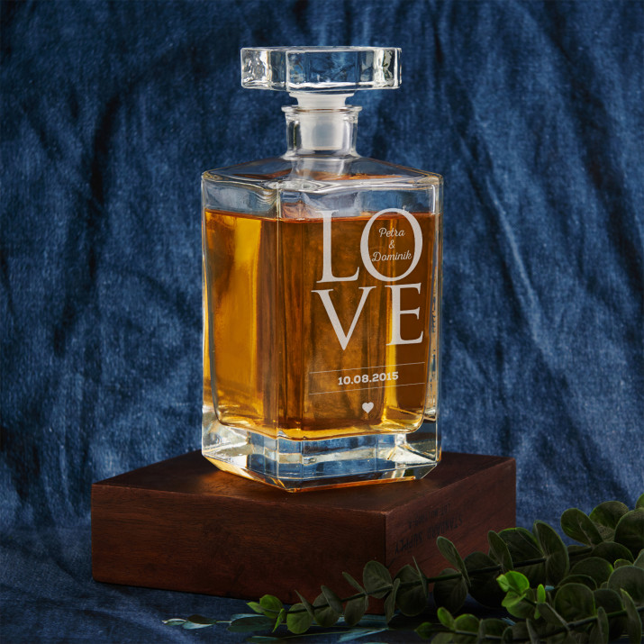 Love together - Sklenená karafa na whisky s gravírovaním 0.7L