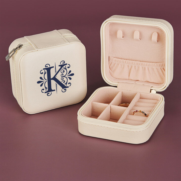 Monogram - Cestovná krabička na šperky