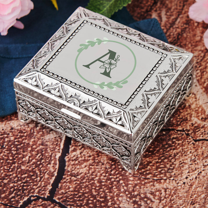 Monogram v kruhu kvety - Postříbřená šperkovnica