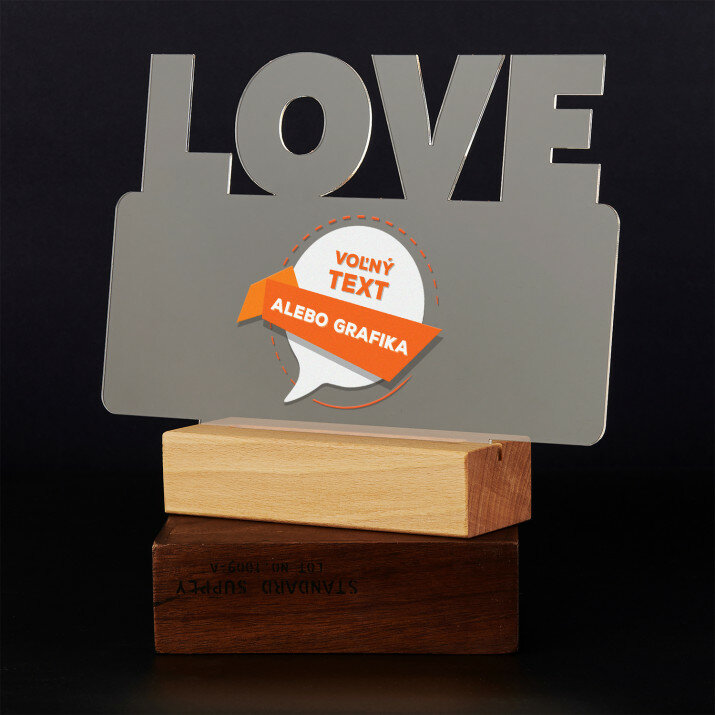 Vlastný projekt - Tlač na akrylové sklo led LOVE