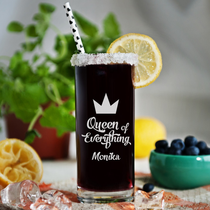 Queen of everything - Gravírovaná sklenice na nápoje