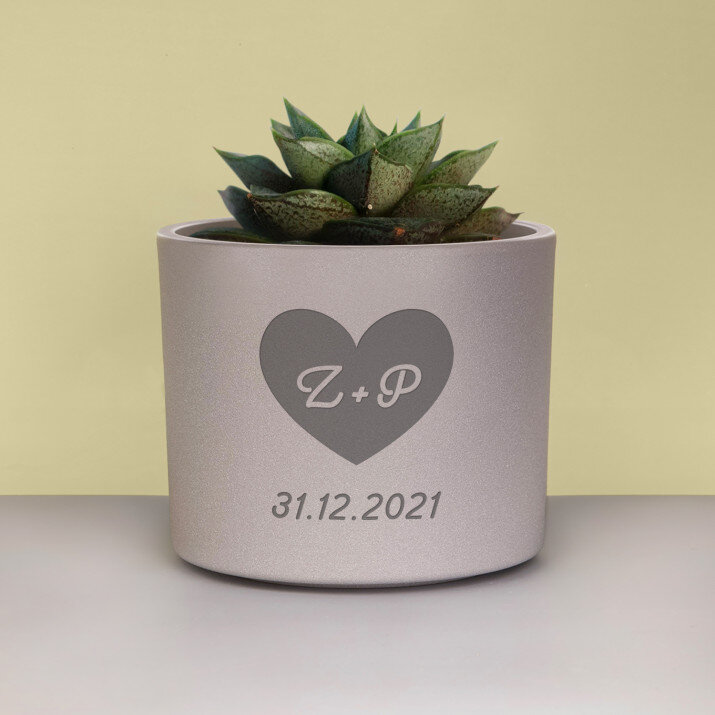 srdce + dátum - Kryt na kvetináč