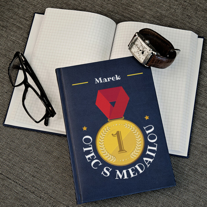 Otec s medailou - Notes A5 s potiskem