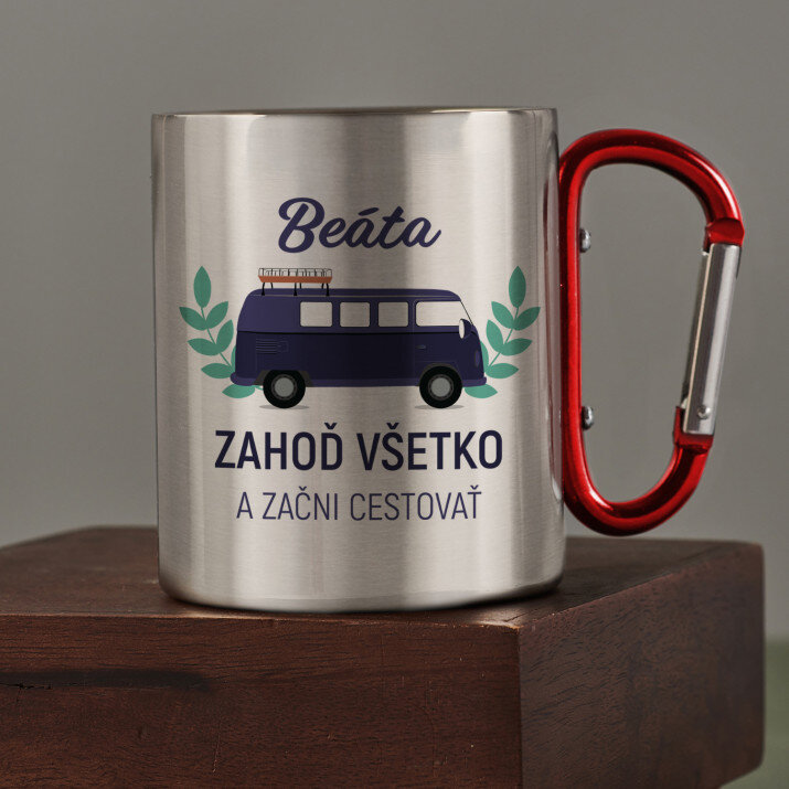 Začni cestovať - kovový hrnček s karabínkou