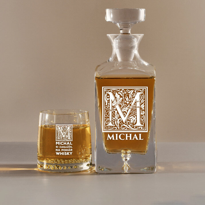 Zaslúžil si pohár whisky - Sada gravírovanej karafy a pohárov na whisky