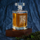 Monogram meno - Sklenená karafa na whisky s gravírovaním 0.7L
