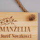 Mladomanželia - Drevená tabuľka