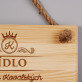 Sídlo 2 - Drevená tabuľka
